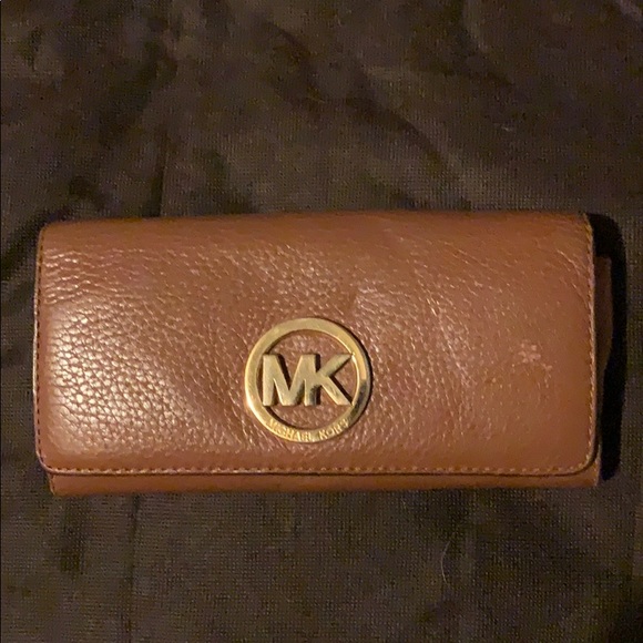 Michael Kors wallet - Picture 2 of 7